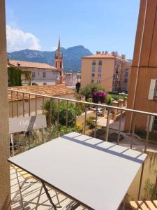 Appartements studio cosy climatise, Calvi centre : photos des chambres