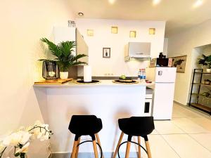 Carré Rouge*Gare Sncf*Fibre Wifi