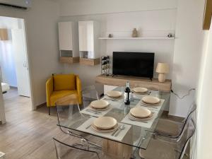 Entre el MAR y la COLINA