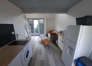 Maisons de vacances adorable guest house avec jardin et parking privatif : photos des chambres