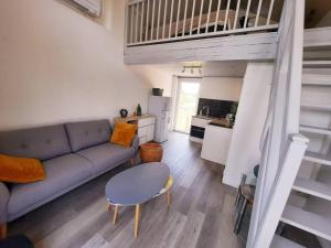 Maisons de vacances adorable guest house avec jardin et parking privatif : photos des chambres