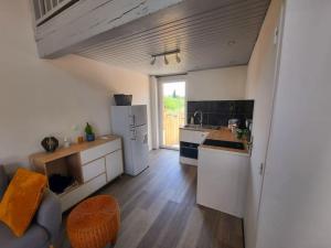 Maisons de vacances adorable guest house avec jardin et parking privatif : photos des chambres