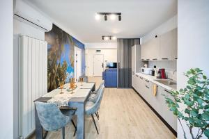 Summer Infinity Apartment Beach Resort