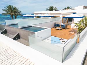 Deluxe Double Room with Sea View room in Gecko Hotel & Beach Club