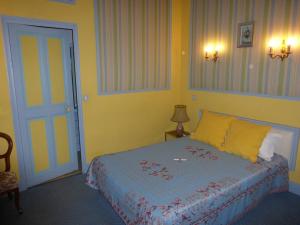 Hotels Hotel du Fiacre : Chambre Double Standard - Vue sur Ville