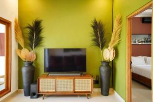 Muscle Beach 2BR Villa , Echo Beach, Canggu