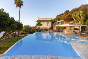 Villas Luxurious Villa With Sea View - Villa Oneiro : photos des chambres