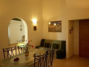 Apartments Ivona 2