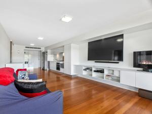 Sunset Waters Creekfront Apartment