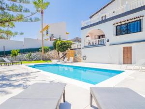 Cubos Beach Front Villa Benalmadena