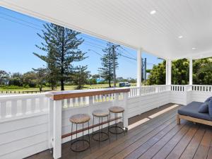Oceanfront Beach House On Marine Parade