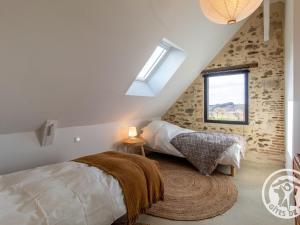 Maisons de vacances Gite Val-du-Layon, 5 pieces, 8 personnes - FR-1-622-57 : photos des chambres