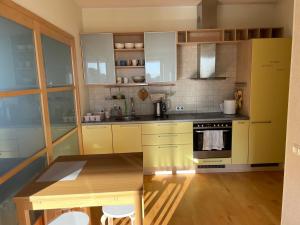 Spacious 3-bedroom apartment with sauna