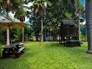 Modern 3 bed, plunge pool and gated community