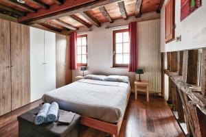 Maisons de vacances Maison de ville spacieuse et calme en plein coeur d'Amiens : photos des chambres