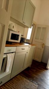 Idill Apartmanház B&B