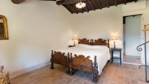 Crognole 6, Emma Villas