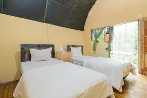 Chikar Glamping At Wisata Coban Talun Mitra RedDoorz - Junggo