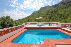 Marquesa ZA by CARLOSFERIEN