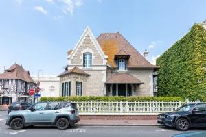 Appartements Maison Bord de mer - Deauville : photos des chambres