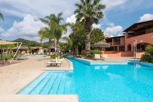 翠绿乡村度假酒店 - Oasi dei Due Mari