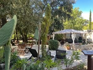 Les Jardins d Holi appartement proche Uzès