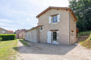 Maisons de vacances La maison dans la nature - Cadre exceptionnel au bord de cours deau : photos des chambres