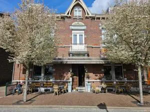 勒博纳尔酒店 - Mesch