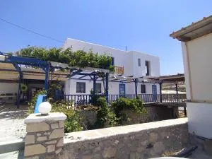 Central New Fully Furnished Apartments in Karpathos,Lefkos - Messocorio