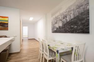 Bonito apartamento a 100 m de la playa