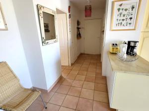 Appartement T3 avec garage privatif, terrasse, à 400m des plages et proches commerces - FR-1-316-229