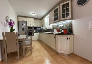 Villa Aura - Thymari