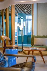 Hotels greet hotel Salon de Provence : photos des chambres