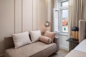 Le Prestige Luxury Rooms , Self Check-In, Minutes from Split Waterfront