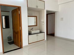 FIESTA HOUSE Pallikaranai