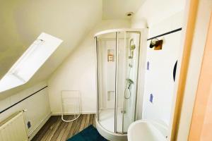 Spacious house of 100 m with a beautiful garden