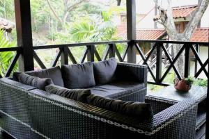 Private Tropical 3 Bedroom Villa - Nongsa Village Batam