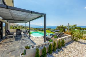 Ferienwohnung mit beheiztem Pool in Villa Gracia