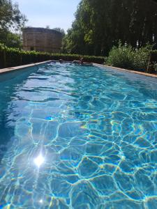 Maisons de vacances La Fuye du Chateau de Jallanges pour 17 personnes : photos des chambres