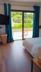 B&B / Chambres d'hotes Agreable chambre dans le maquis : photos des chambres