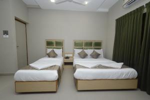 Grand Courtyard Business Hotel