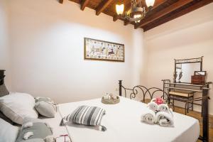 Fedras Traditional House