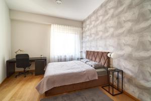 Alexander apartment