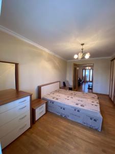 Rustaveli Ave Apartment