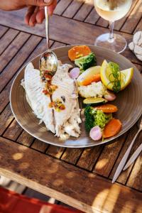 Hotels Hotel Le Bailli De Suffren : photos des chambres