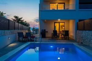 Villa Larus - 斯维蒂安东