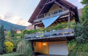 Maisons de vacances Cozy Home In La Vancelle With Outdoor Swimming Pool : photos des chambres