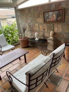 Maisons de vacances La maison sur la place dans la vieille ville Aigues Mortes : photos des chambres