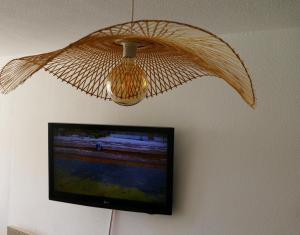 T2 Rez-de-jardin, terrasse et parking, proche de la plage