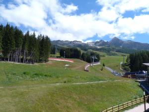 Appartement duplex 8 pers, skis aux pieds, animaux acceptés - FR-1-411-383